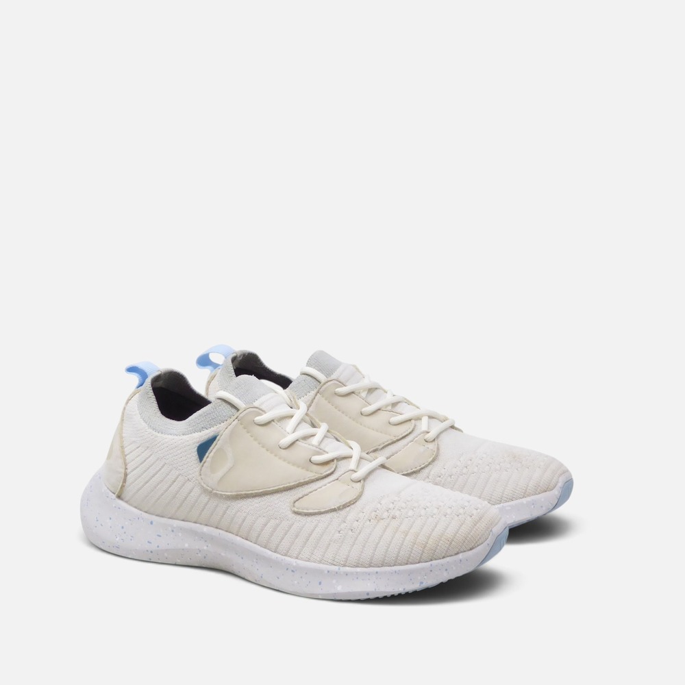 Vessi Womens Everyday 2.0 Sneaker White Knit Water Resistant 7